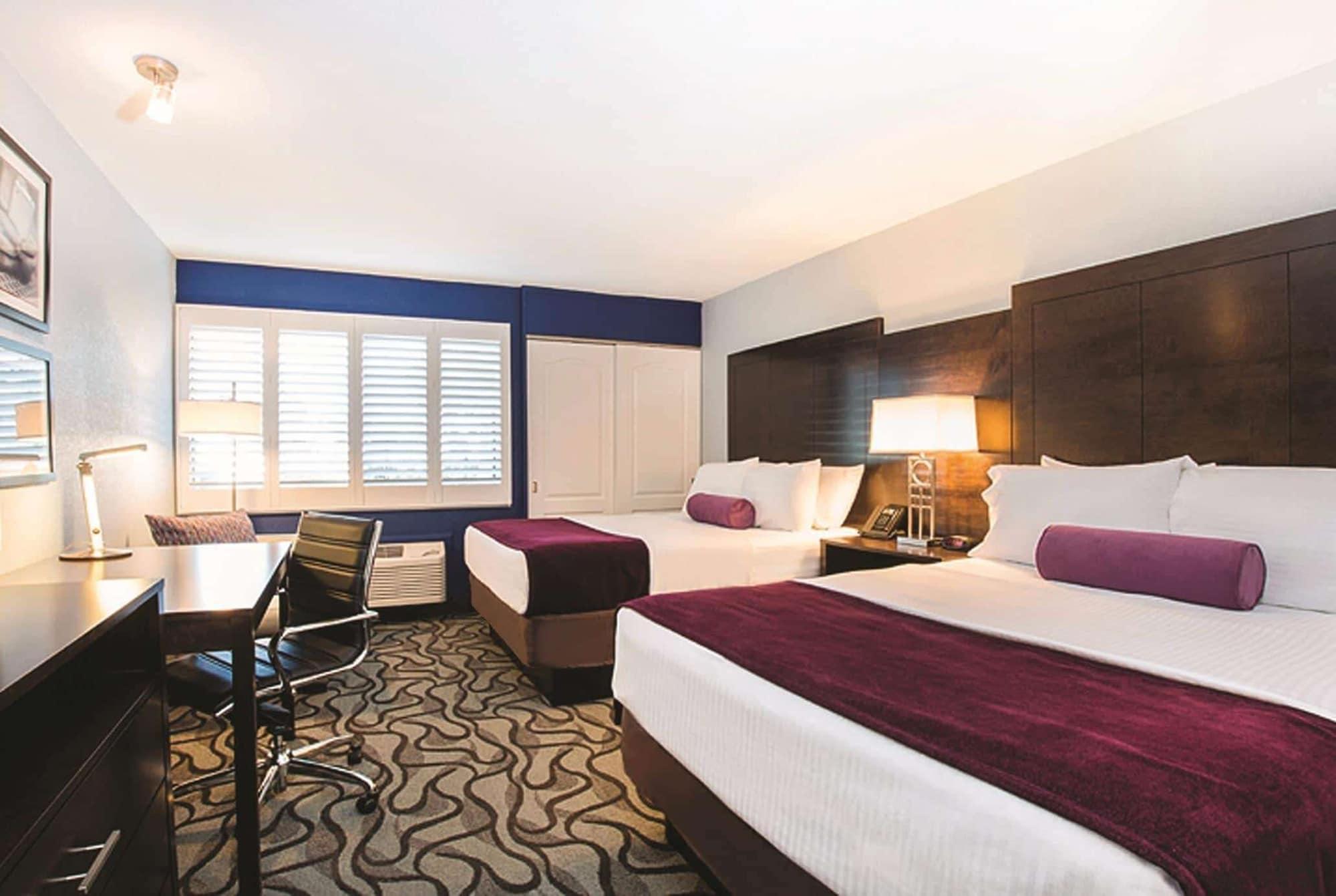 Spark By Hilton San Jose Airport Exterior photo